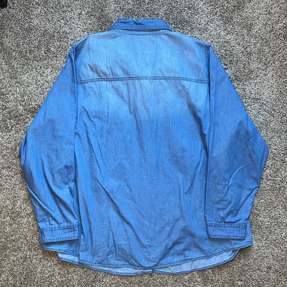 Torrid Denim Button Up Long Sleeve Shirt NWT - Picture 3 of 6